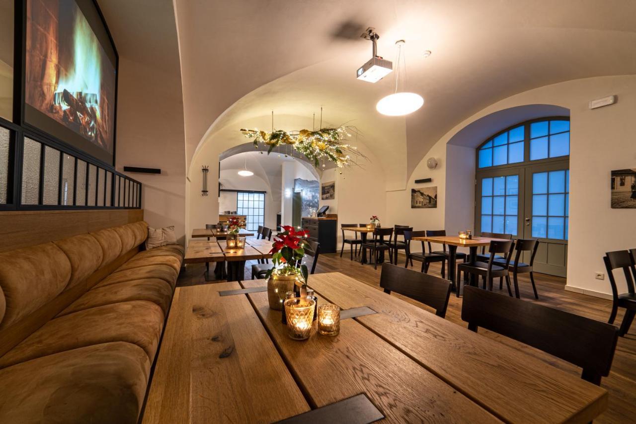 Hotel Pansky Pivovar Holesov Exterior photo